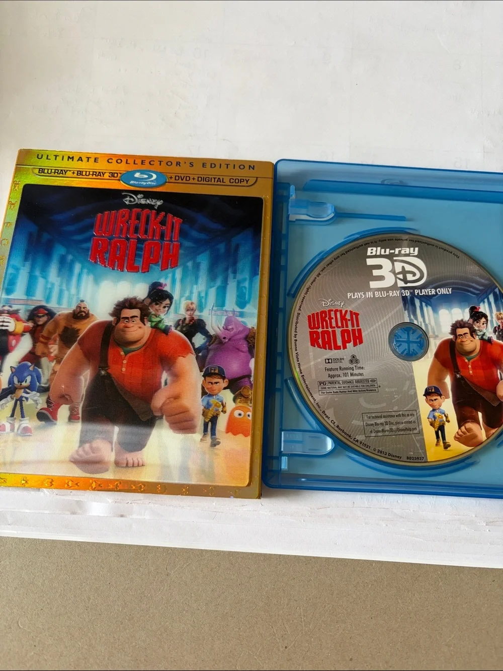 Disney Wreck-It Ralph SteelBook with Blue Case and Gold Trim